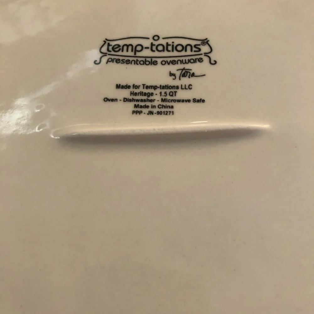 Temptations Heritage 1.5 Qt Casserole Blue Floral Kitchen To Table Decor